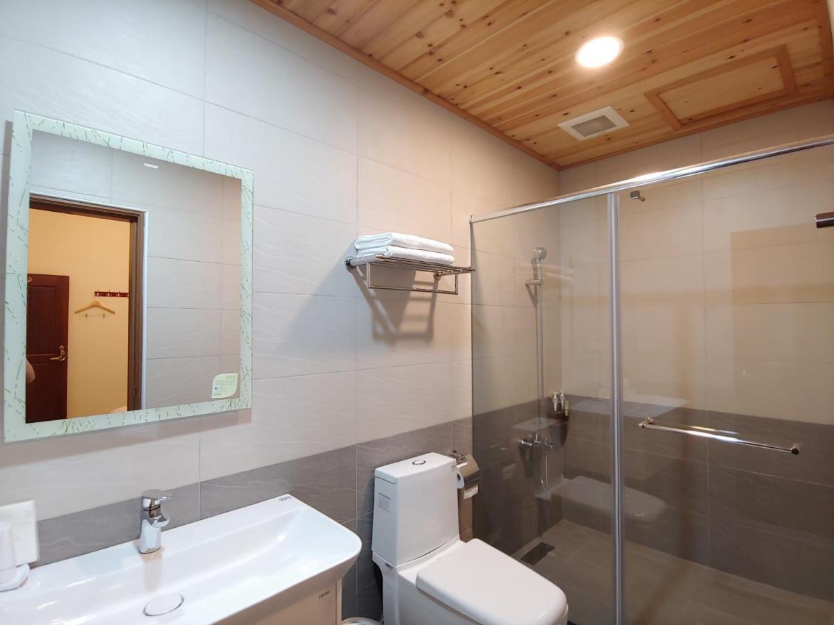 Jingtongyuli Bnb Yuli Exterior foto