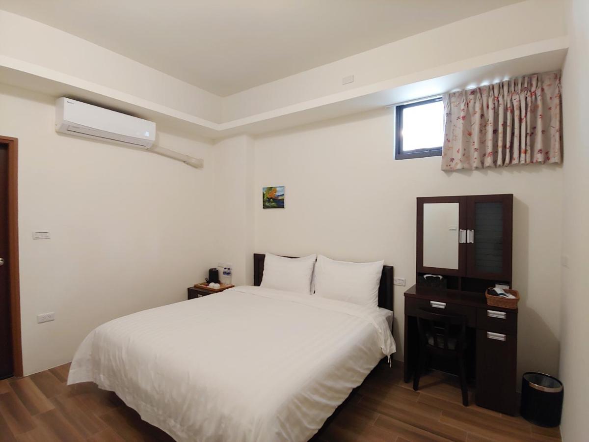 Jingtongyuli Bnb Yuli Exterior foto